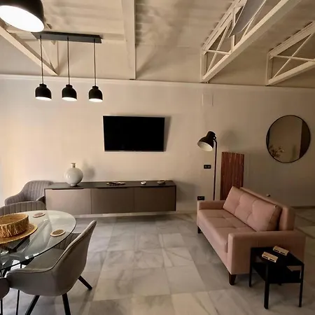 Apartament Loft Puerta De Capitulares