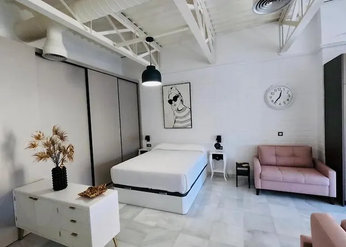 Loft Puerta De Capitulares アパート *